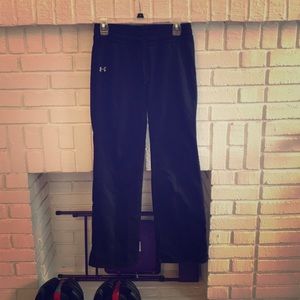 Black Under Armour sweatpants